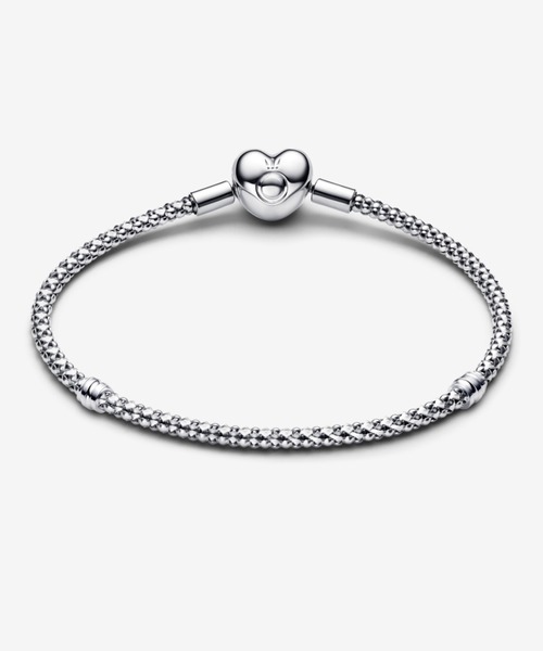 PANDORA(パンドラ)の「ハート クラスプ スタッディド チェーン シルバー ブレスレット(ブレスレット・レディース・シルバー・17cm/18cm/19cm)」の2枚目の写真