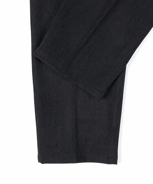 The DUFFER of ST.GEORGE(ザダファーオブセントジョージ)の「BRUSHED TWILL SCOTISH TROUSERS:起毛ツイル ワンタック スラックス(スラックス・メンズ・ブラウン/ブラック・X-LARGE/LARGE/MEDIUM/SMALL)」の3枚目の写真