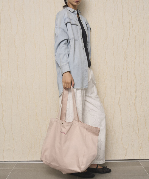 AMERICANA(アメリカーナ)の「Americana × Firsthand/アメリカーナ 別注 エンブロイダリー トート L / サイドポケット付き トートバッグ / A4収納可能(トートバッグ・レディース・ダークブラウン/ピンク/レモンイエロー/ブルーグリーン・FREE)」の11枚目の写真