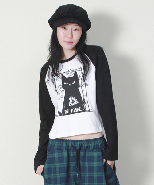 DEMARC(ドゥマーク)の「ボスキャット ラグランセミクロップ長袖Tシャツ アイボリー&ブラック(Tシャツ/カットソー・レディース・その他・MEDIUM/LARGE)」の7枚目の写真