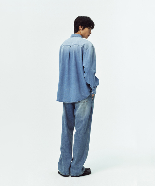 BLANKROOM(ブランクルーム)の「ボタンダウンデニムシャツ_LIGHT BLUE(シャツ/ブラウス・メンズ・その他・1/2/3/4)」の6枚目の写真