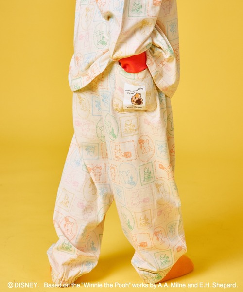 pairmanon（ペアマノン）の「【くまのプーさん】ユニセックス 総柄 上下セット パジャマ（ルームウェア/パジャマ・キッズ・ライトベージュ・100/110/120/130/80/90）」の5枚目の写真