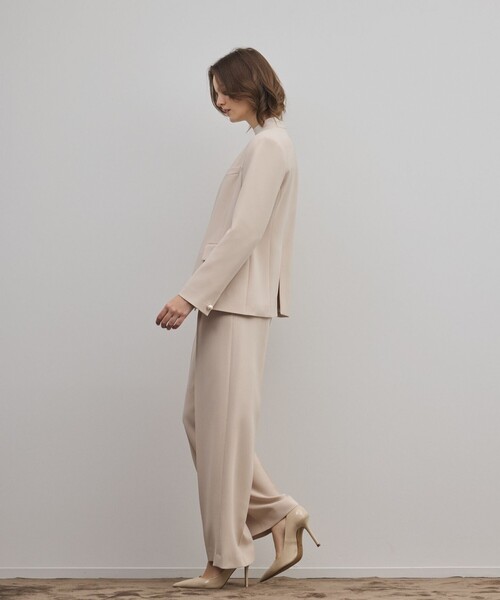 GRACE CONTINENTAL（グレースコンチネンタル）の「トリアセノーカラージャケット（ノーカラージャケット・レディース・ベージュ/ブラック・38/36）」の9枚目の写真