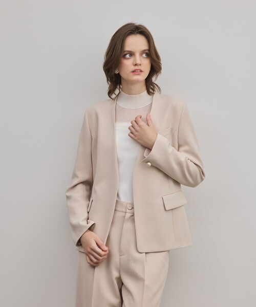 GRACE CONTINENTAL（グレースコンチネンタル）の「トリアセノーカラージャケット（ノーカラージャケット・レディース・ベージュ/ブラック・38/36）」の12枚目の写真