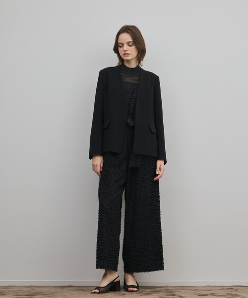 GRACE CONTINENTAL（グレースコンチネンタル）の「トリアセノーカラージャケット（ノーカラージャケット・レディース・ベージュ/ブラック・38/36）」の17枚目の写真