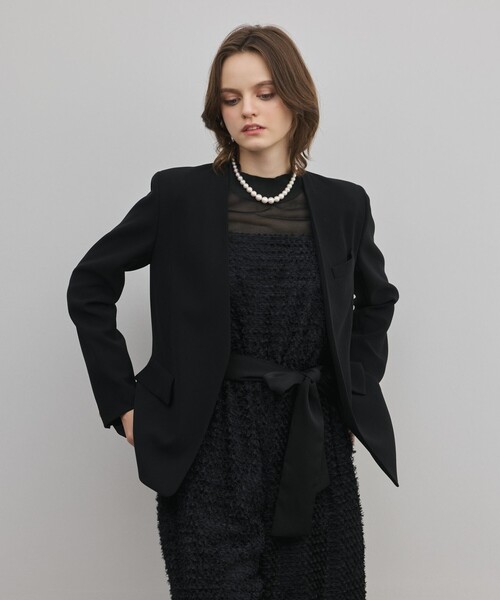 GRACE CONTINENTAL（グレースコンチネンタル）の「トリアセノーカラージャケット（ノーカラージャケット・レディース・ベージュ/ブラック・38/36）」の19枚目の写真