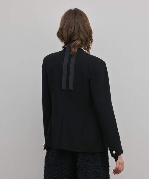 GRACE CONTINENTAL（グレースコンチネンタル）の「トリアセノーカラージャケット（ノーカラージャケット・レディース・ベージュ/ブラック・38/36）」の21枚目の写真