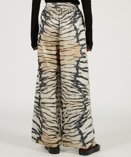 PRANK PROJECT（プランクプロジェクト）の「【2026Spring Pre-Order】タイガープリントパンツ / Tiger Print Pants（その他パンツ・レディース・マルチ・36/38）」の14枚目の写真