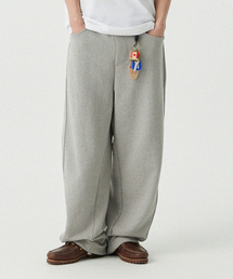 STENDS（ステンズ）の「[M~4XL] ベルトループカーブドスウェットパンツ_メランジグレー（スウェットパンツ）」