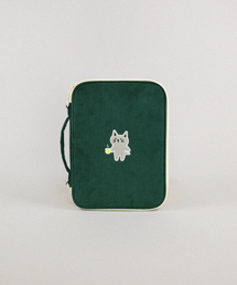 KIMHACHAN（キムハチャン）の「Corduroy Kitty iPad Storage Bag - Deep Green（PC・タブレットケース）」