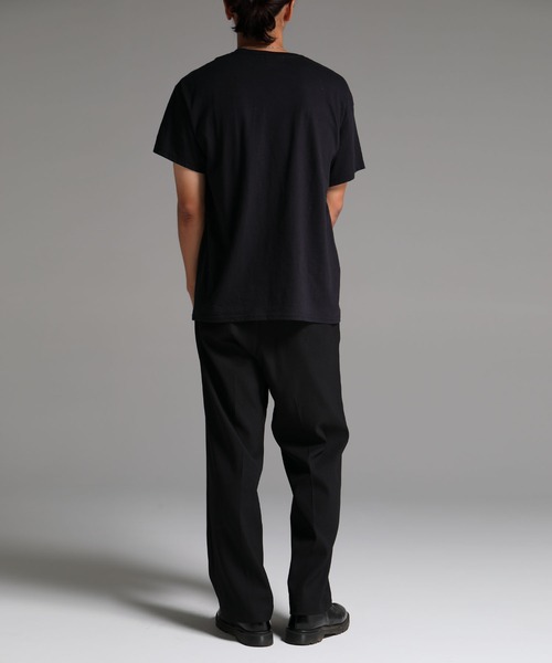 DELUXE(デラックス)の「DELUXE LOGO TEE(Tシャツ/カットソー・メンズ・ブラック/ホワイト・SMALL/X-LARGE/LARGE/MEDIUM)」の15枚目の写真