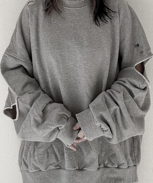 YACA(ヤーカ)の「Cutting Damage Sweat/カッティングダメージスウェット【unisex item】(スウェット・レディース・ブラック/グレー/ホワイト・FREE)」の9枚目の写真