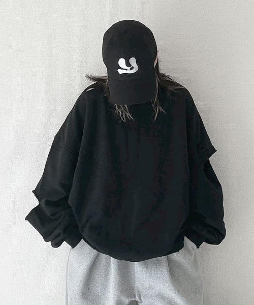 YACA(ヤーカ)の「Cutting Damage Sweat/カッティングダメージスウェット【unisex item】(スウェット・レディース・ブラック/グレー/ホワイト・FREE)」の19枚目の写真