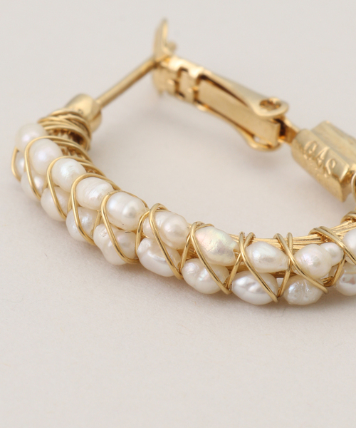 GAS BIJOUX（ガスビジュー）の「Gas Bijoux/ガス ビジュー マザーオブパールフープピアス（ピアス（両耳用）・レディース・ゴールド・FREE）」の7枚目の写真
