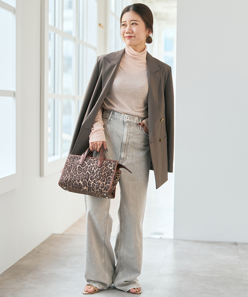 Spick & Span（スピックアンドスパン）の「《新色有り / 追加2》シアーハイネックプルオーバー（Tシャツ/カットソー・レディース・チャコールグレー/ホワイト/サックスブルー/ベージュ・FREE）」の7枚目の写真