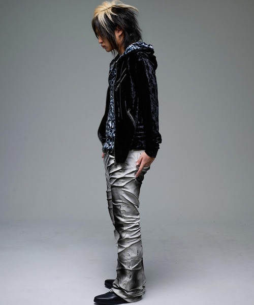 FUGA（フーガ）の「『FUGA/フーガ』ラインストーンベロアパーカー（パーカー・メンズ・ブラック×シルバー/ブラック×ゴールド・L/M）」の6枚目の写真