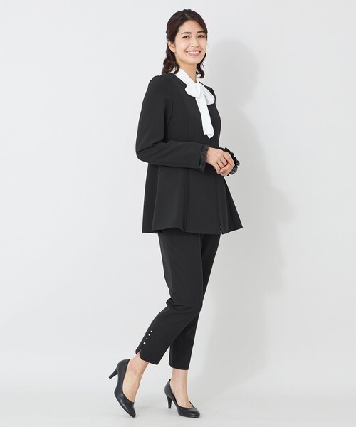 TO BE CHIC(トゥー ビー シック)の「デュアルストレッチウエストゴム パンツ(その他パンツ・レディース・ダークネイビー/ベージュ/ブラック・40)」の14枚目の写真