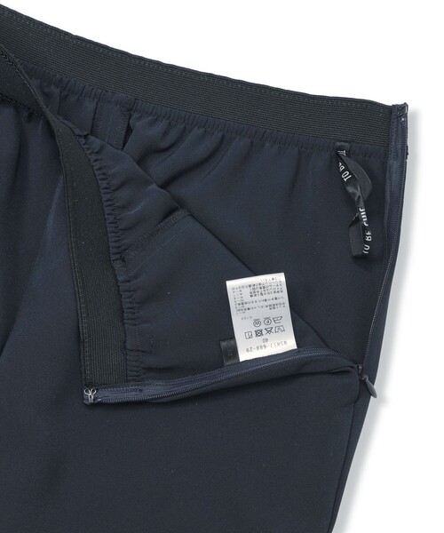 TO BE CHIC(トゥー ビー シック)の「デュアルストレッチウエストゴム パンツ(その他パンツ・レディース・ダークネイビー/ベージュ/ブラック・40)」の5枚目の写真