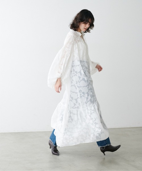 LARUTA(ラルータ)の「【LARUTA】アソート落ち感ギャザーワンピース(ワンピース・レディース・オフホワイト/ブラック/レオパード・LARGE/MEDIUM)」の4枚目の写真