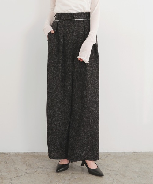 LIAN（リアン）の「サマーツイードタックパンツ（スラックス・レディース・ブラウン/アイボリー/ブラック/グレー・FREE）」の6枚目の写真