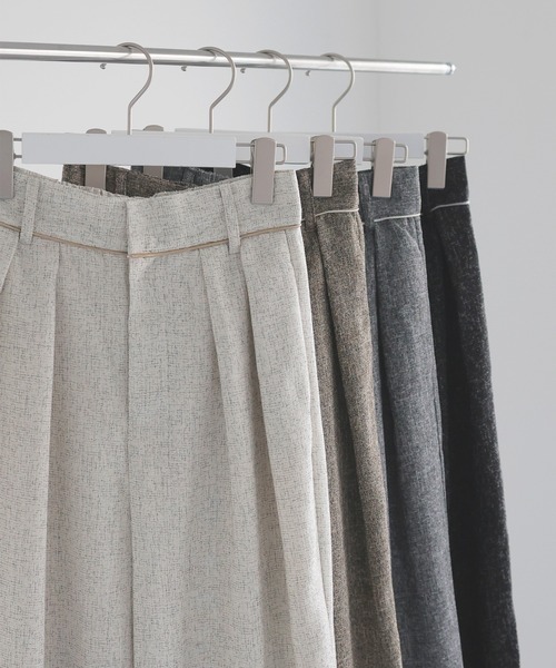 LIAN（リアン）の「サマーツイードタックパンツ（スラックス・レディース・ブラウン/アイボリー/ブラック/グレー・FREE）」の5枚目の写真
