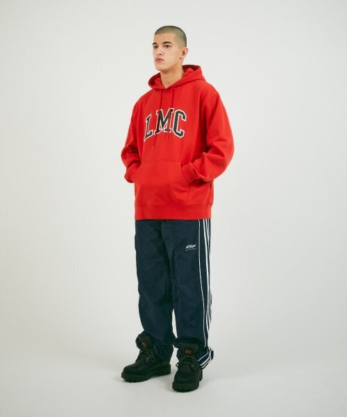 LMCの「ARCH EDGE HOODIE black(パーカー・レディース・その他・M/L/XL)」の5枚目の写真