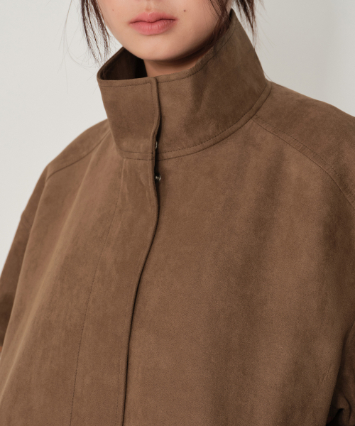 MUSINSA STANDARD WOMAN（ムシンサスタンダードウーマン）の「ウィメンズ シンセティックスエード ハイネック ブルゾンジャケット [ライトブラウン]（ブルゾン・レディース・その他・S/M/L）」の6枚目の写真