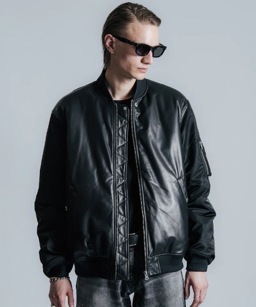 CRIMIE(クライミー)の「CRIMIE/クライミー/NYLON SLEEVE LEATHER MA1 JACKET/ナイロン スリーブ レザー MA1 ジャケット(MA-1・メンズ・ブラック・XL/L/XXL)」の6枚目の写真