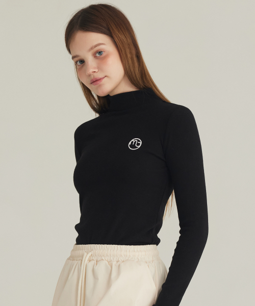 MACKY(マッキー)の「ハーフネックレイヤーティーシャツブラック(Tシャツ/カットソー・レディース・その他・1)」の1枚目の写真