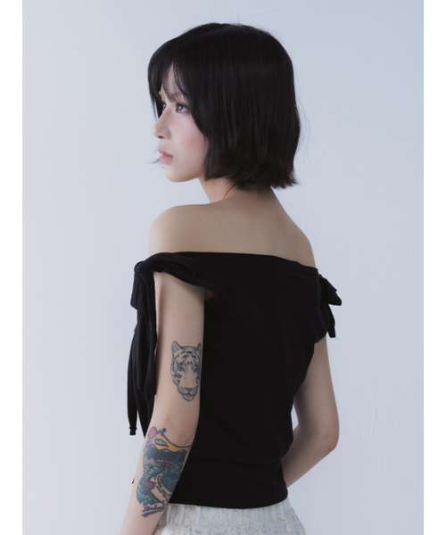 SETSETSET(セットセットセット)の「RABBIT SHIRRING T-SHIRT BLACK(Tシャツ/カットソー・レディース・その他・ONE SIZE)」の9枚目の写真