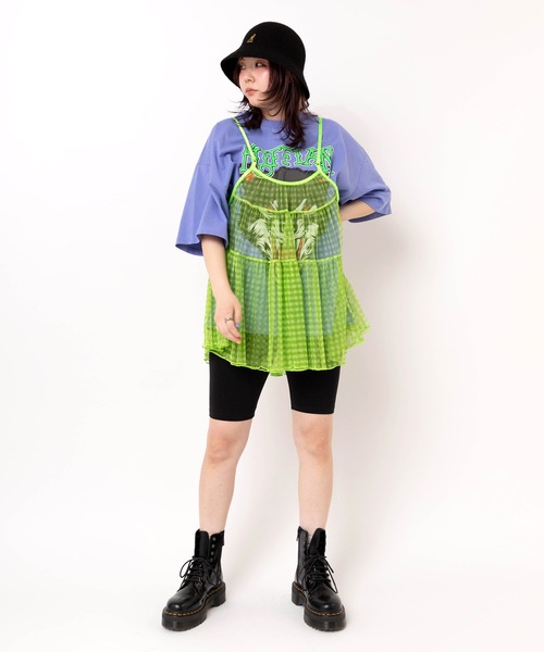RNA(アールエヌエー)の「M2630 RUFFIAN WOLF BIG T(Tシャツ/カットソー・レディース・ホワイト/スミクロ/ラベンダー・MEDIUM)」の18枚目の写真