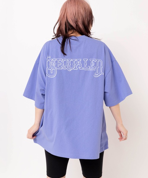 RNA(アールエヌエー)の「M2630 RUFFIAN WOLF BIG T(Tシャツ/カットソー・レディース・ホワイト/スミクロ/ラベンダー・MEDIUM)」の12枚目の写真