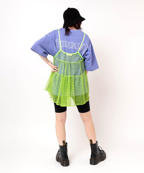 RNA(アールエヌエー)の「M2630 RUFFIAN WOLF BIG T(Tシャツ/カットソー・レディース・ホワイト/スミクロ/ラベンダー・MEDIUM)」の20枚目の写真