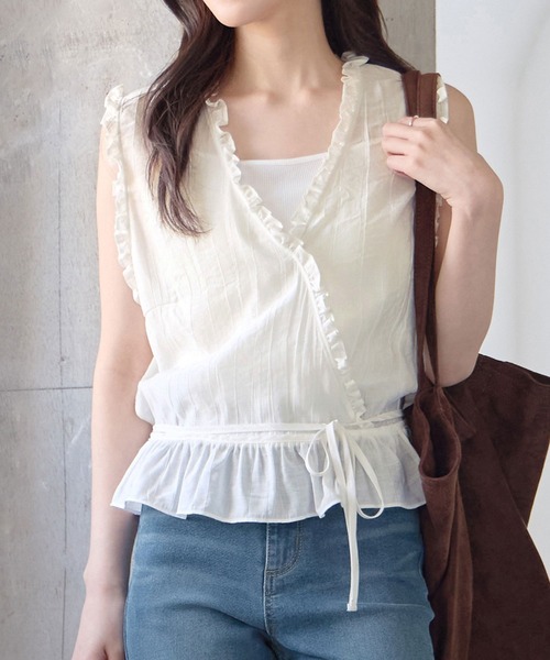 CHAN ME(チャンミ)の「カシュクールフリルブラウス(シャツ/ブラウス・レディース・ネイビー/ブラック/アイボリー・X-LARGE/LARGE/MEDIUM)」の1枚目の写真
