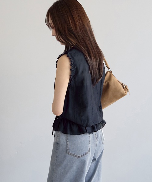 CHAN ME(チャンミ)の「カシュクールフリルブラウス(シャツ/ブラウス・レディース・ネイビー/ブラック/アイボリー・X-LARGE/LARGE/MEDIUM)」の16枚目の写真