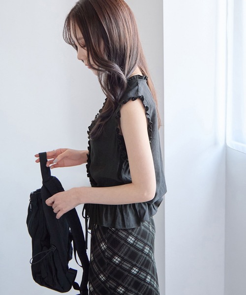 CHAN ME(チャンミ)の「カシュクールフリルブラウス(シャツ/ブラウス・レディース・ネイビー/ブラック/アイボリー・X-LARGE/LARGE/MEDIUM)」の20枚目の写真