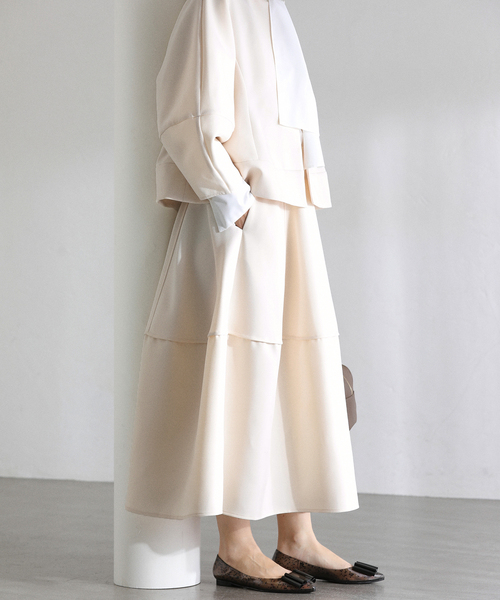 La TOTALITE（ラトータリテ）の「【洗える】ボンディングコクーンスカート（スカート・レディース・アイボリー/ネイビー・FREE）」の8枚目の写真
