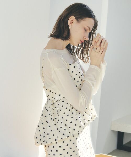 YECCA VECCA(イェッカヴェッカ)の「ドット柄バルーンキャミワンピース(ワンピース・レディース・アイボリー/ブラック・FREE)」の7枚目の写真