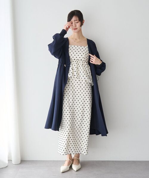 YECCA VECCA(イェッカヴェッカ)の「ドット柄バルーンキャミワンピース(ワンピース・レディース・アイボリー/ブラック・FREE)」の20枚目の写真