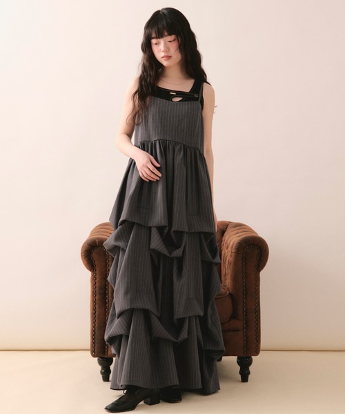 loin nuit（ロワンニュイ）の「tuck volume cami onepiece / タックボリュームキャミワンピース（ワンピース・レディース・グレー/サンドベージュ・FREE）」の15枚目の写真