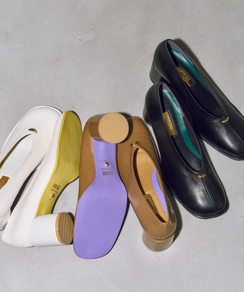 GRISE（グリーズ）の「《追加》GRISE6cmレザーオブリークハイバンプパンプス（パンプス・レディース・アイボリー/キャメル/ブラック・25cm/24.5cm/23cm/22cm/24cm/23.5cm/22.5cm）」の22枚目の写真