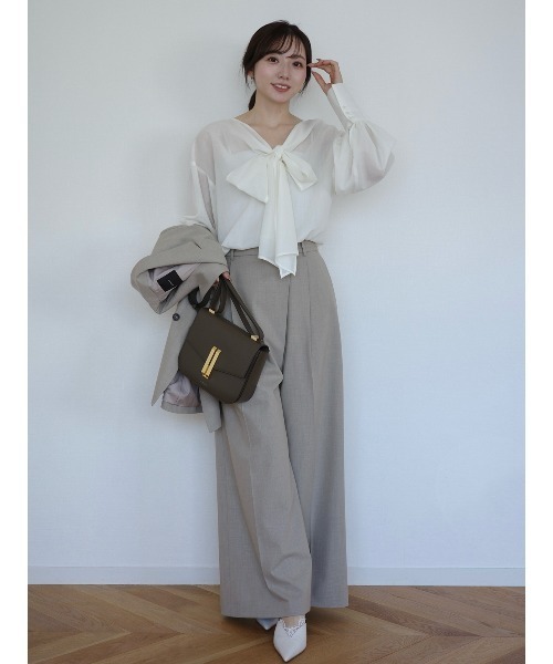 anuans（アニュアンス）の「フロントリボンブラウス（シャツ/ブラウス・レディース・ホワイト系その他/グレイッシュベージュ/ピンクベージュ・FREE）」の16枚目の写真