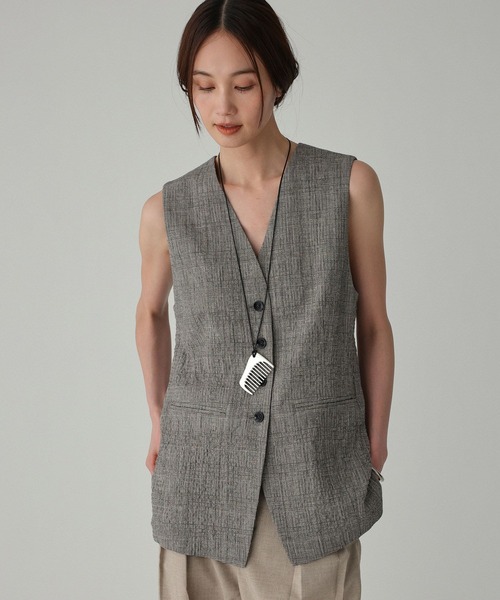 BABYLONE(バビロン)の「クレープリネンジレ(ベスト・レディース・ブラック・フリー)」の1枚目の写真