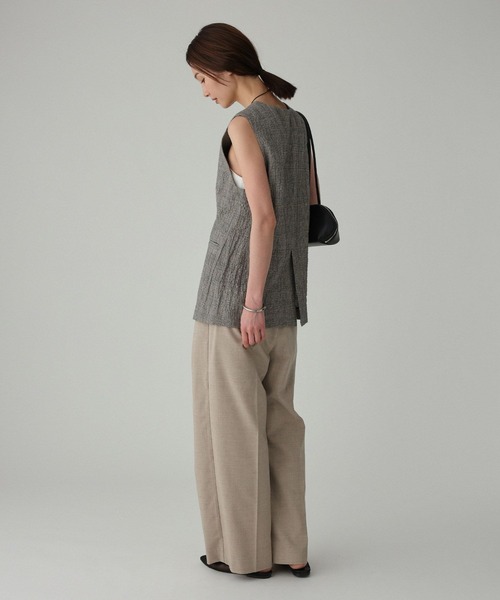 BABYLONE(バビロン)の「クレープリネンジレ(ベスト・レディース・ブラック・フリー)」の6枚目の写真