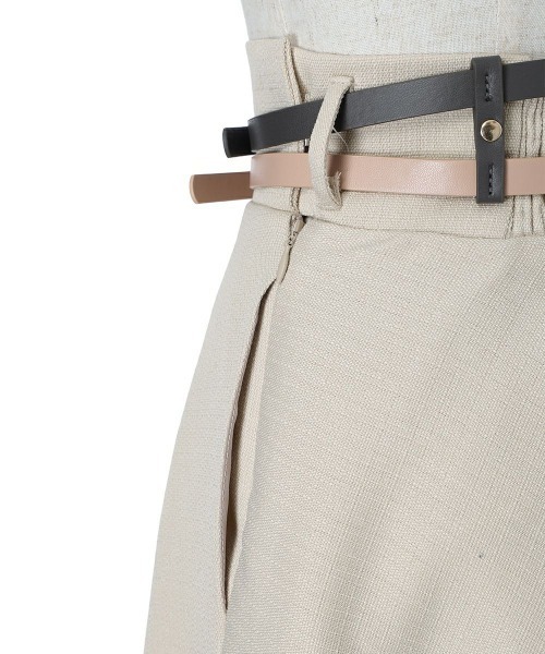 an another angelus(アンアナザーアンジェラス)の「ダブルカラーベルトフレアースカート(スカート・レディース・ライトベージュ/ネイビー・FREE)」の17枚目の写真