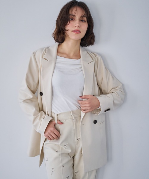NOELA(ノエラ)の「4Bダブルブレストジャケット(テーラードジャケット・レディース・ベージュ/ネイビー/モカ・S/M)」の8枚目の写真