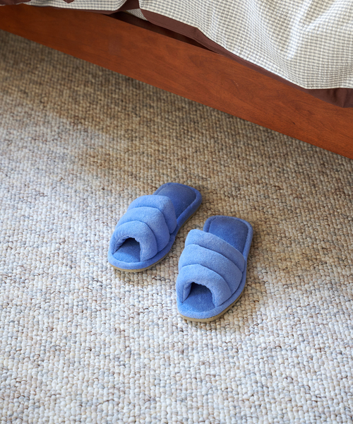 journal standard Furniture (ジャーナルスタンダードファニチャー)の「TOWEL PUFFY SLIPPER スリッパ(ルームシューズ/スリッパ・レディース・チャコールグレー/グリーン/ブルー系その他/イエロー・FREE)」の4枚目の写真