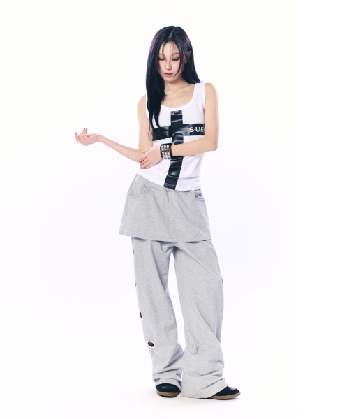 SETUP-EXE（セットアップイーエックスイー）の「LOGO CROSS SLEEVELESS TOP / WHITE（Tシャツ/カットソー・レディース・その他・OS）」の2枚目の写真