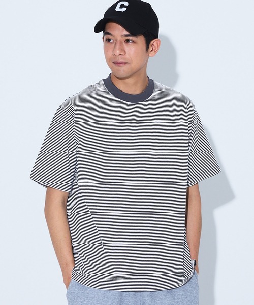 coca(coca)(コカ)の「ボーダーTシャツ(Tシャツ/カットソー・メンズ・ホワイト/チャコール・L/M/XL)」の1枚目の写真