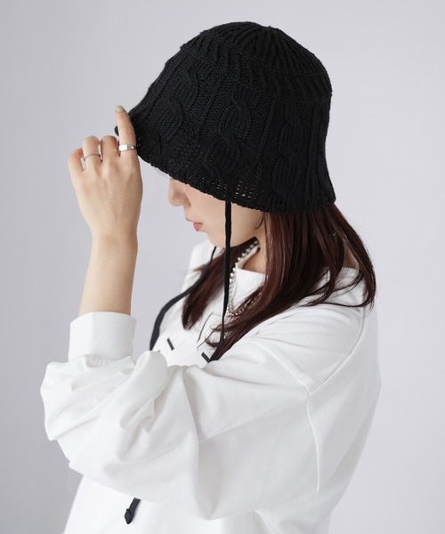 Riberry（リベリー）の「透かし編みニットバケハ（ハット・レディース・アイボリー/ブラック/グレイッシュベージュ・FREE）」の17枚目の写真